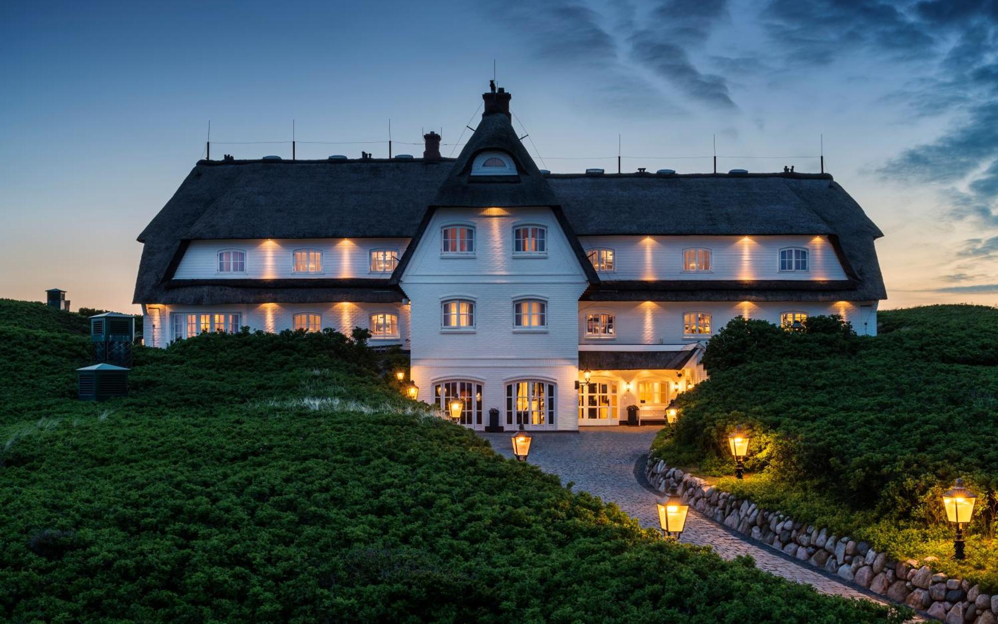 Готель Soel'Ring Hof Sylt Екстер'єр фото